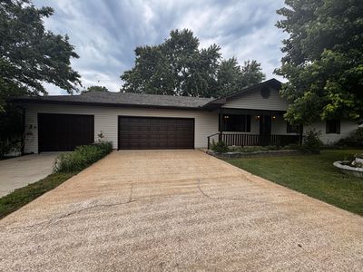 Property at 1017 N Summit Avenue, Willow Springs, MO