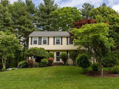 15 Lorraine Metcalf Dr