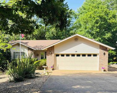 19 Rollo Ln