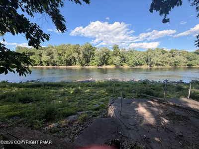 4192 River Rd
