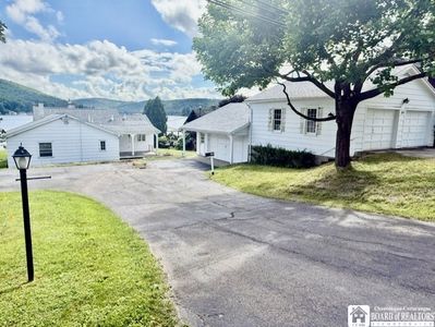 354 N Shore Rd