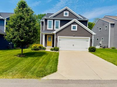 1353 Highland Hl