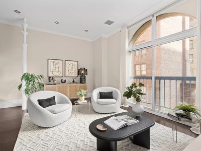 253 W 73rd St APT 5M