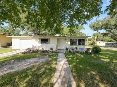621 HILLSIDE DRIVE