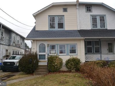 Property at 631 10th Ave, Prospect Park, PA