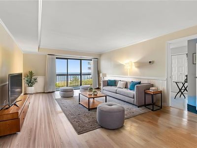 2830 Shore Dr APT 308