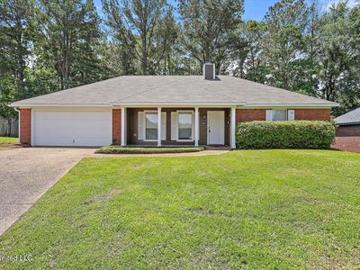 128 Chestnut Dr