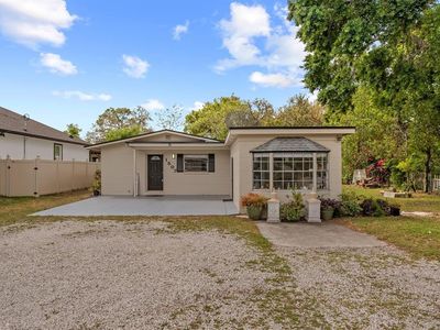 1507 E Bougainvillea Ave