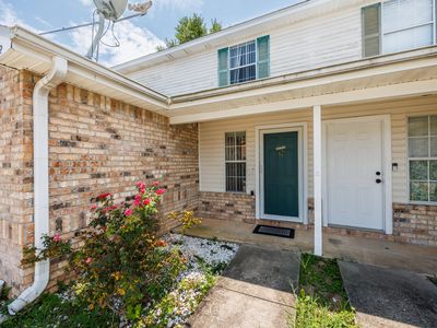 1832 Pointed Leaf Ln #1832