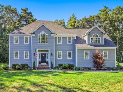68 Quaker Ln