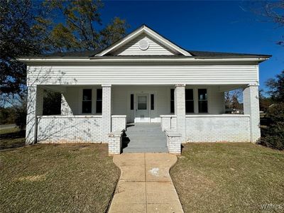 Property at 144 3rd Ave S, Akron, AL
