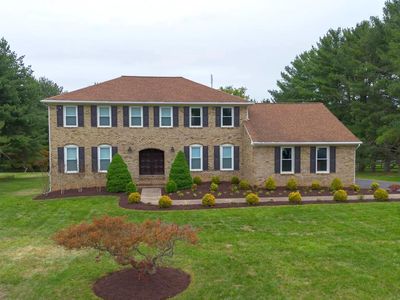 20809 Merle Dr