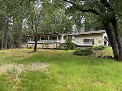 2960 Escondito Cir