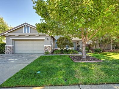 1086 Callander Way