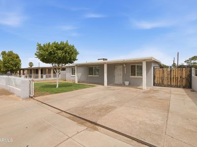 1742 W ROESER Road