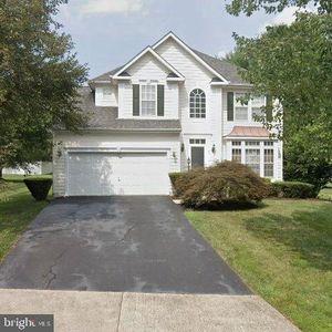 97 John Ct