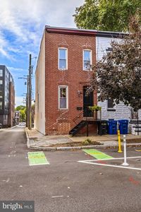 313 W 28th St