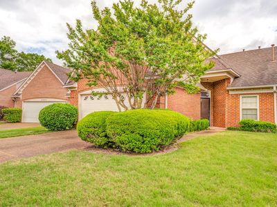 4062 Sawgrass Dr