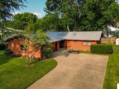 708 Driftwood Dr