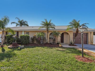 209 TROPIC Way
