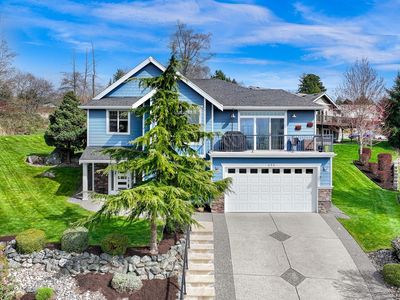 658 Parkside Place