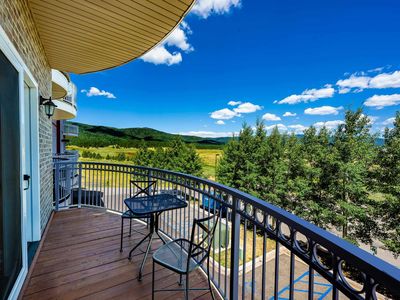 44 Sage Ln #205