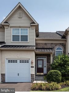 3217 Meadowview Cir #163
