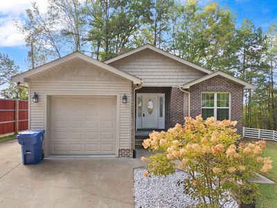 144 Shannon Sq