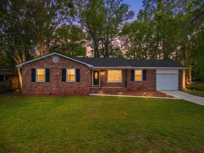 2219 N Dallerton Cir