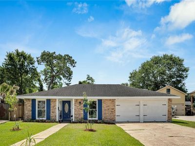 844 Fairfield Ave