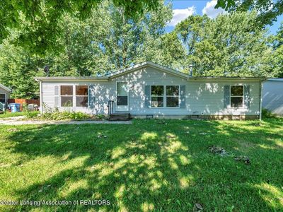 5228 Lark Cir