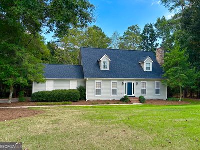 1030 Windridge Dr