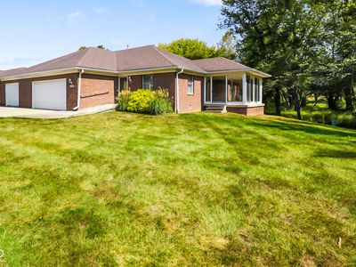 Property at 11765 Civic Cir, Mooresville, IN