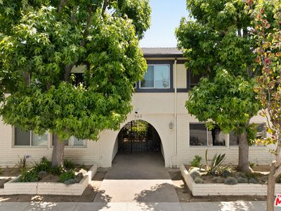 Property at 360 Gladys Ave APT 1, Long Beach, CA