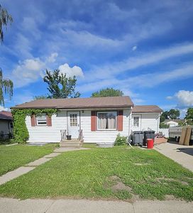 Property at 205 S Torning St, Tioga, ND