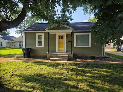 906 W Franklin Ave