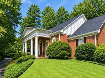 15 Lenox Cir SE