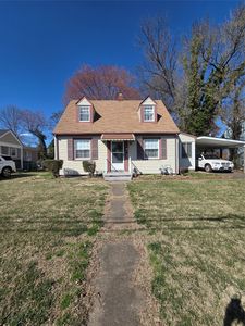 106 W Laburnum Ave