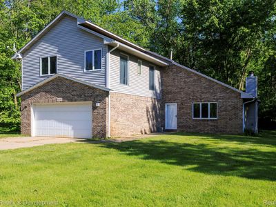 1111 Sarah Rd