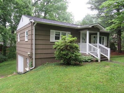 Property at 1176 James Blvd, Signal Mountain, TN