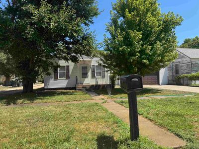 1115 N Baily