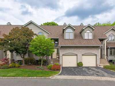 Property at 118 Aspen Ct, Norwood, NJ