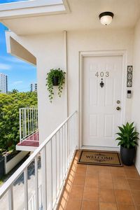 2138 SW 6th St APT 403