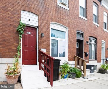 205 N Ellwood Ave