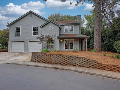 10016 Brentwood Cir