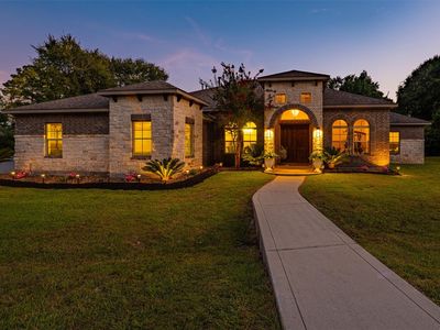 8992 Wind Jammer Ln