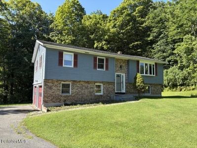 78 Oakhurst Ave