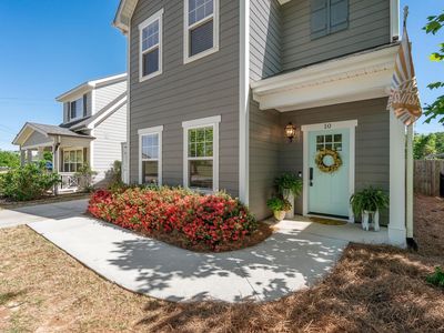 10 Dorsey Blvd