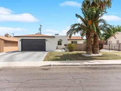 4717 Cinderella Ln