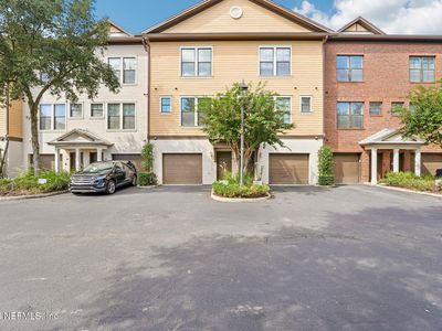 9823 TAPESTRY PARK Circle #204